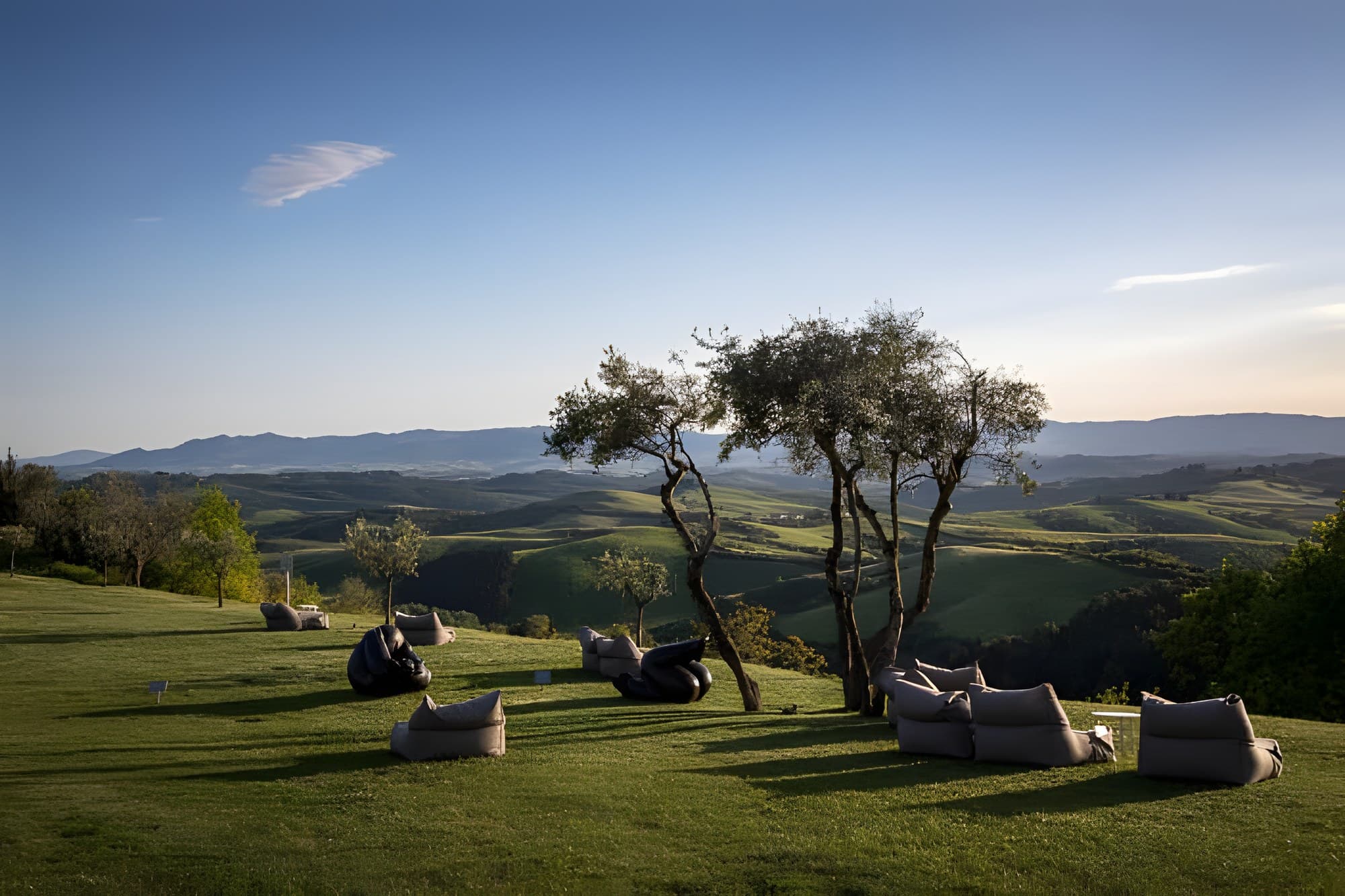 Tuscan Estate II, main view